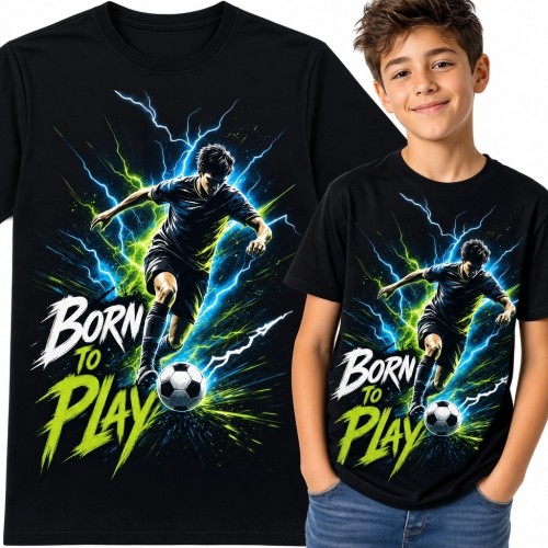 Koszulka chłopięca z piłkarzem „Born to Play” - piłka nożna
